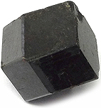 cristal grenat andradite m&eacute;lanite noire