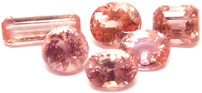 vayrinenite rose pakistan