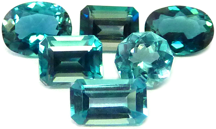 gemme rare grandidierite transparente