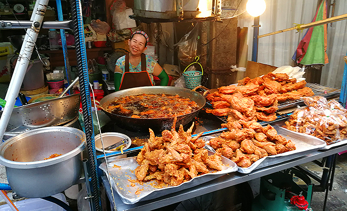 restaurant de rue en thailande