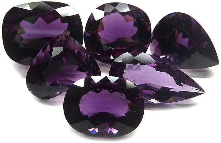 scapolite violette