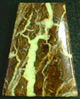 Chrysoprase sur matrice