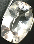 Scapolite Incolore