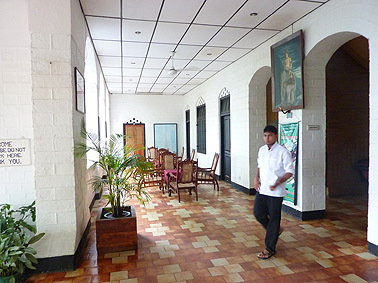 ancienne maison du gouverneur Rest House Ratnapura Sri Lanka