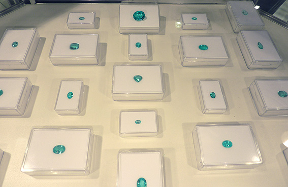 Tourmaline paraiba